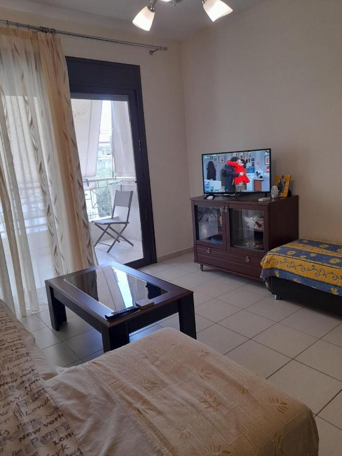 Christina Apartment Νεα Περαμοσ Néa Péramos Екстериор снимка
